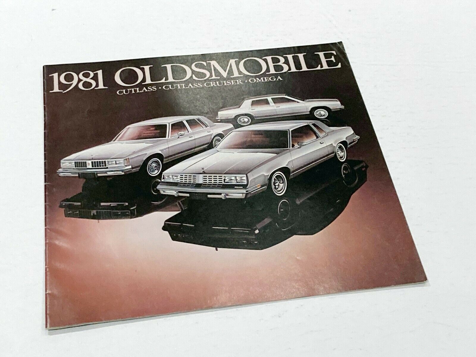 1981 Oldsmobile Cutlass Omega Cutlass Cruiser Brochure
